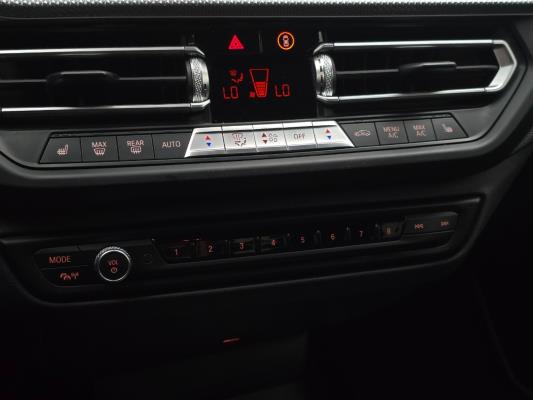 BMW 1-serie High Executive 136pk 2021, N-102-ZN