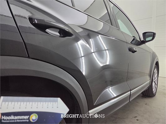 Volkswagen T-Roc Sport Business R 1.5 TSI 150pk 2019, K-189-NZ