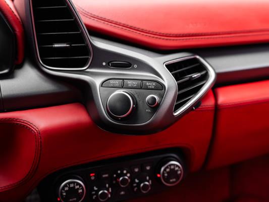 Ferrari 458 4.5 V8 Italia 578pk 2010, JHZ-39-P