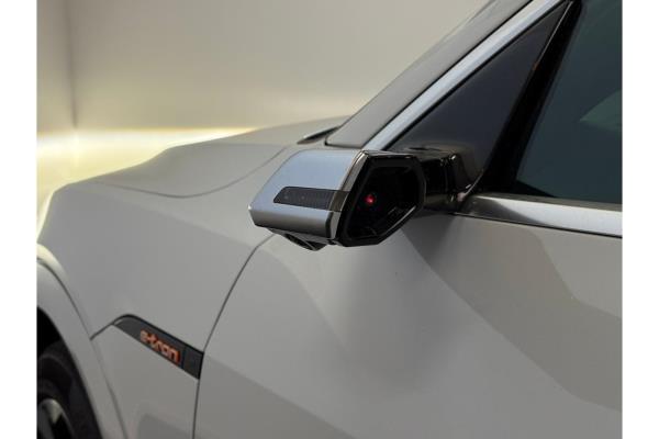 Audi e-tron 55 S edition Quattro 95 kWh 408pk 2022 (Origineel-NL), S-713-BN