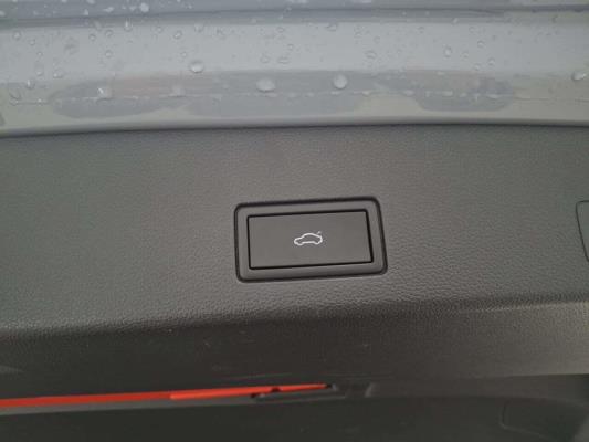 Volkswagen Golf Variant eTSI R-Line Business 1.5 DSG 150pk 2021 (Origineel-NL), L-846-ZF