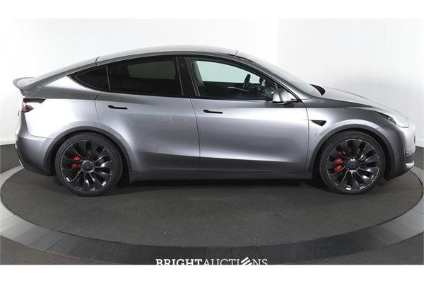Tesla Model Y Performance AWD 75 kWh 2023 (Origineel-NL), X-353-BR