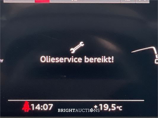 Audi A4 Avant 45 S edition TFSI Quattro 266pk 2021, HBX-84-L