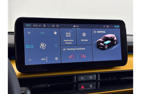 Jeep Avenger 1. Auflage 54 kWh 156hp 2023 (Original-NL), X-820-DP