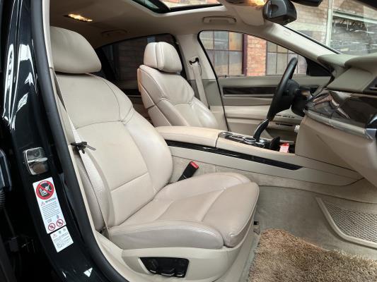 BMW ActiveHybrid7 F04 4.4 V8 465pk 2011