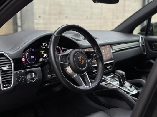 Porsche Cayenne E-Hybrid Platinum Edition 3.0 V6 462pk 2023 (Origineel-NL), NL-kenteken