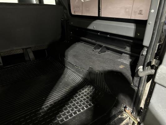 Land Rover Defender 2.5 TS5 110 SW S 122pk 2003, JRZ-71-L Youngtimer