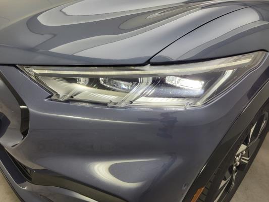 Ford Mustang Mach-E Extended AWD 98 kWh 337pk 2021 (Origineel-NL), L-708-PD
