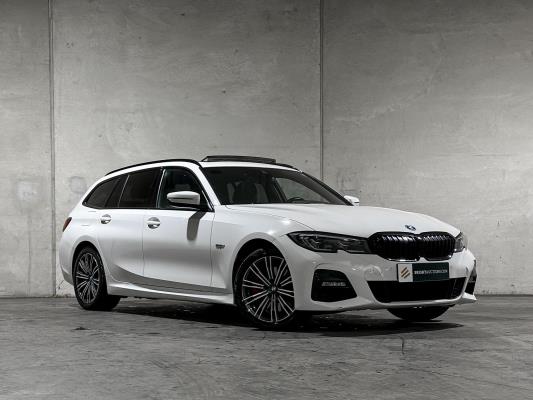 BMW 320e Touring Business Edition Plus M-Sport 204pk 2022 (Origineel-NL + 1e Eigenaar) 3-Serie G21, P-991-JH