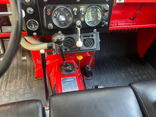 Land Rover 109 Series II (BRANDWEER) 78pk 1969, AM-25-29