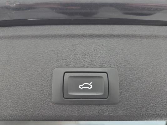 Audi A4 Avant Sport S line edition 1.4 TFSI 150pk 2018 (Origineel-NL), TX-637-V