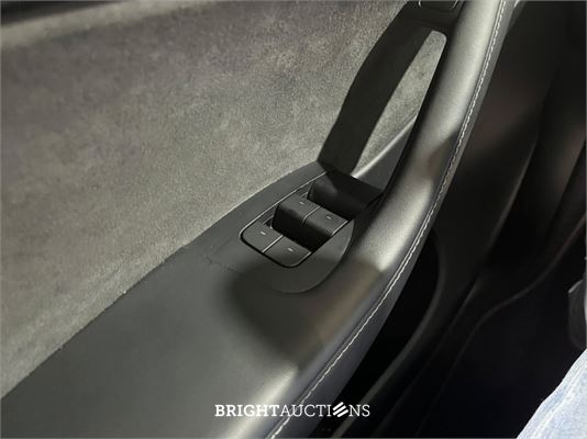 Tesla Model Y RWD 58 kWh 238pk 2022 (Origineel-NL), R-968-ZL