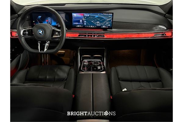 BMW i7 M70 xDrive 106 kWh 2024 (Origineel-NL), GJJ-06-B