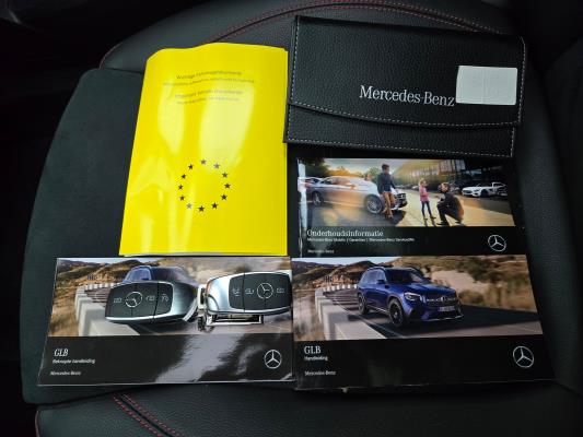 Mercedes-Benz GLB 180 d Business Solution AMG 116pk 2021 (Origineel-NL) GLB-Klasse, L-942-DJ