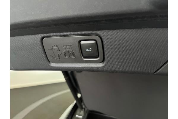 Ford Mustang RWD 75 kWh 2021 (Origineel-NL), L-542-FS