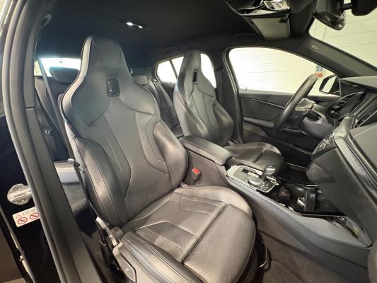 BMW 118i 1-serie Executive Edition 140pk 2020 (Origineel-NL) 1-Serie, H-604-DT