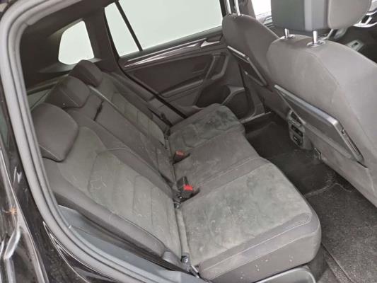 Volkswagen Tiguan Highl. Bus R 1.5 TSI 150pk 2020 (Origineel-NL), J-885-HF