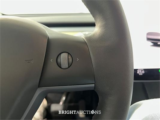 Tesla Model Y RWD 58 kWh 238pk 2022 (Origineel-NL), R-968-ZL