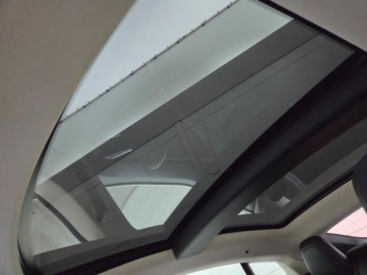 Tesla Model S Base 333pk 2015, GGD-49-B