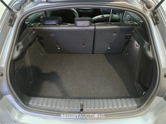 BMW 118i 1-serie High Executive 136pk 2022 1-Serie, Z-968-PB