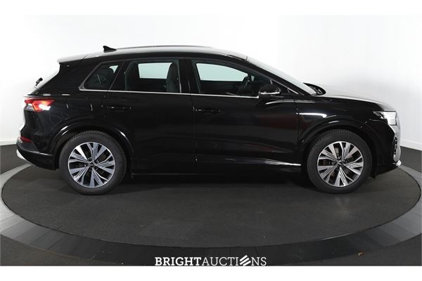 Audi Q4 35 Advanced edition 55 kWh 2022 (Origineel-NL), R-916-DG