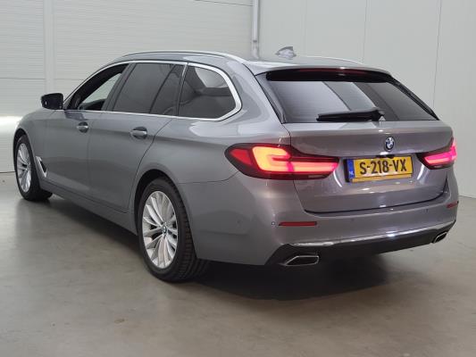 BMW 520i 5-serie Touring Business Edition Plus 184pk 2023 (Origineel-NL) 5-Serie, S-218-VX
