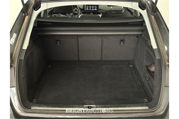 Audi A4 35 Pro Line TFSI 149pk 2020 (Origineel-NL), J-439-NH