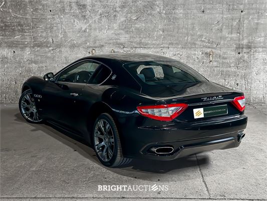 Maserati GranTurismo S 4.7 V8 440pk 2009