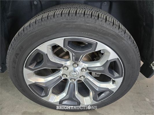 Dodge Ram 1500 4x4 Crew Cab Limited 5.7 V8 402pk 2019 (Origineel-NL), VBV-05-L