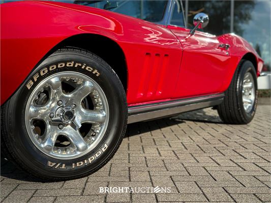 Chevrolet Corvette C2 Sting Ray  Convertible 5.7 V8 (1965), DL-45-58