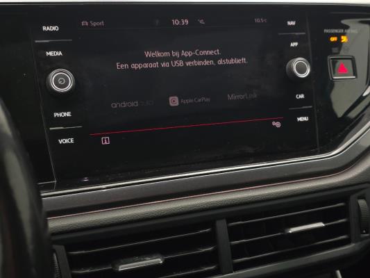 Volkswagen Polo GTI 2.0 TSI 200pk 2018, GGG-67-L