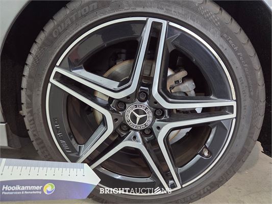 Mercedes-Benz A200 Launch Edition Premium 163pk 2019 (Origineel-NL) A-klasse, ZL-208-H