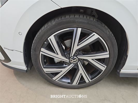 Volkswagen Golf eTSI R-Line Business 1.5 150pk 2021, L-166-LH