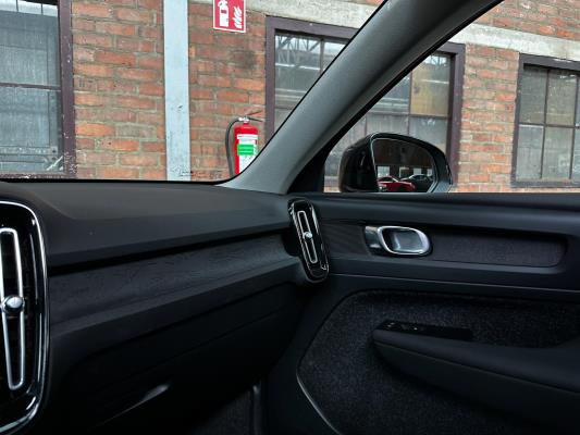 Volvo XC40 Recharge T4 INSCRIPTION EXPRESSION 129pk 2021 (Origineel-NL+1e eigenaar), K-649-LG