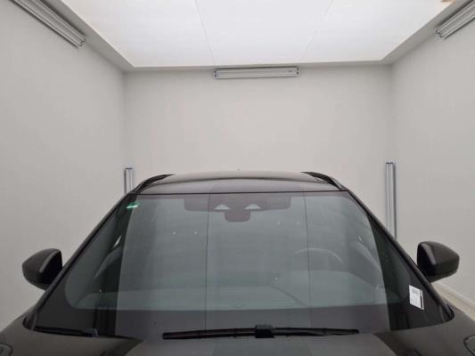 Land Rover Range Rover Velar P400e HSE 443pk 2021 (Origineel-NL), L-750-DH