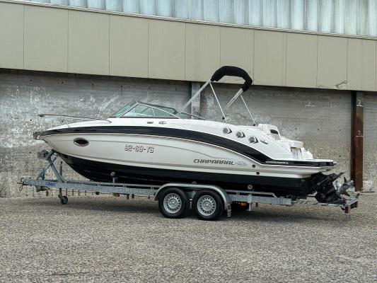 Chaparral 225 SSi Sportboot / Speedboot met Kajuit, MerCruiser 300pk – 2012