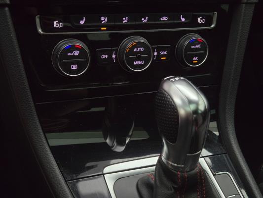 Volkswagen Golf GTI Performance 2.0 TSI 230pk 2017, K-602-NZ