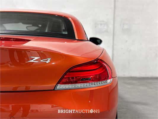 BMW Z4 Roadster sDrive18i Executive Design Pure Traction Uitvoering 156pk 2014 (Origineel-NL), 3-TRK-41 -67.534KM-
