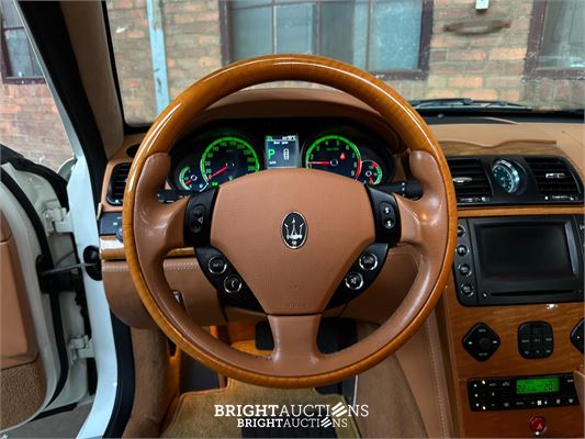 Maserati Quattroporte 4.2 V8 Executive GT 401pk 2007 Youngtimer