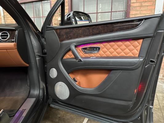 Bentley Bentayga Hybrid 3.0 340pk 2020