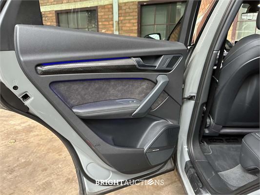 Audi Q5 2.0 TFSI Quattro Sport S Line Black Edition 252pk 2018 (Origineel-NL + 1e Eigenaar), TT-931-B