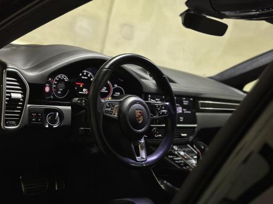 Porsche Cayenne Coupe Turbo 4.0 V8 549pk 2019, J-757-HF