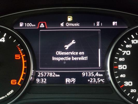 Audi A4 Avant 2.0 TDI 150pk 2018, R-746-DX