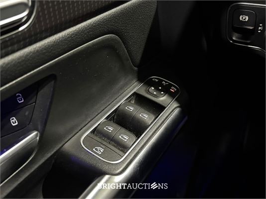 Mercedes-Benz EQA 25067 Business Solution Luxury 67 kWh 190pk 2021 (Origineel-NL) EQA-Klasse, N-610-HK