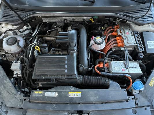 Volkswagen Passat Variant 1.4 TSI PHEV GTE Business 156pk 2021 (Origineel-NL+1e eigenaar), K-814-XG