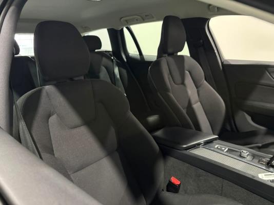 Volvo V60 B3 Momentum Advantage 2.0 163pk 2021 (Origineel-NL), L-461-GV