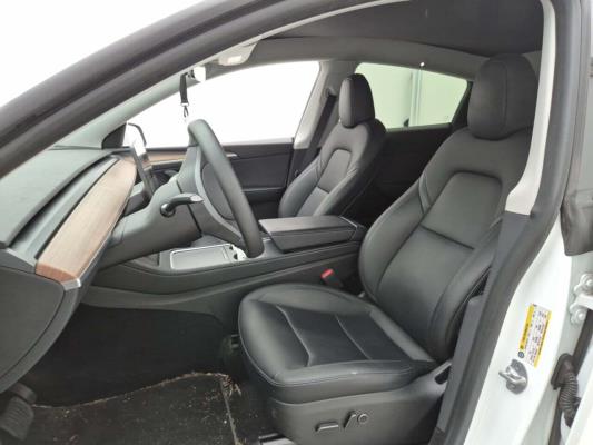 Tesla Model Y RWD 58 kWh 238pk 2023 (Origineel-NL), X-697-DL