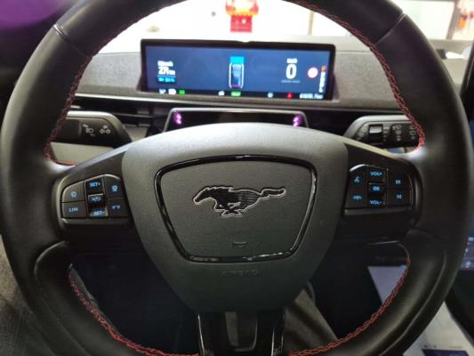 Ford Mustang Mach-E AWD 75 kWh 269pk 2021 (Origineel-NL), N-156-VG