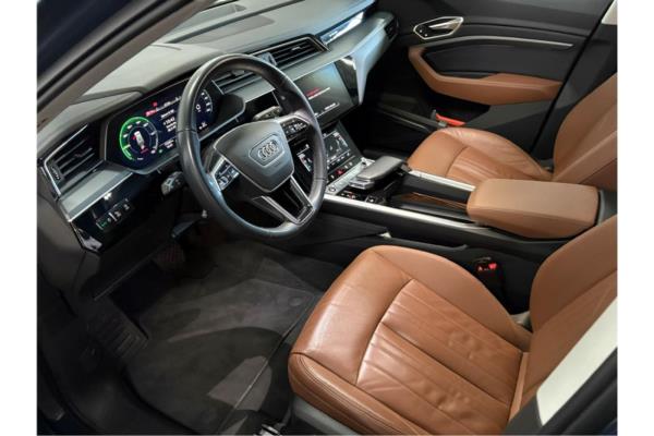 Audi Q8 e-tron 50 Advanced Edition Quattro 95 kWh 340pk 2023 (Origineel-NL), T-481-TT