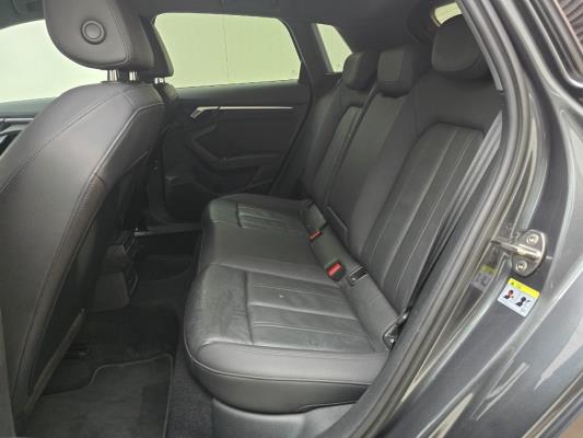 Audi A3 Sportback 45 e S edition Competition TFSI 265pk 2020, Z-342-HS